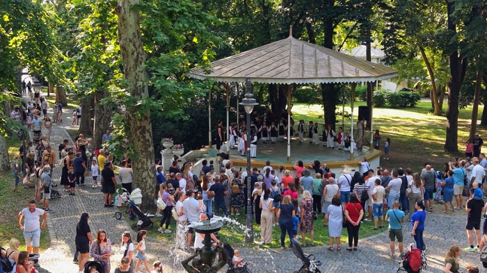 Mesec roditeljstva obeležen u Gradskom parku uz osmehe, igru i podršku porodicama