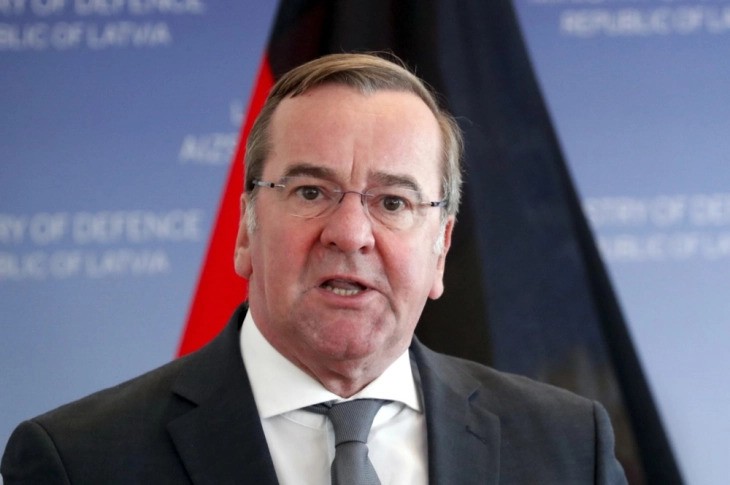 Germanskiot minister za odbrana Pistorius predupreduva na vrskite na AfD so Rusija