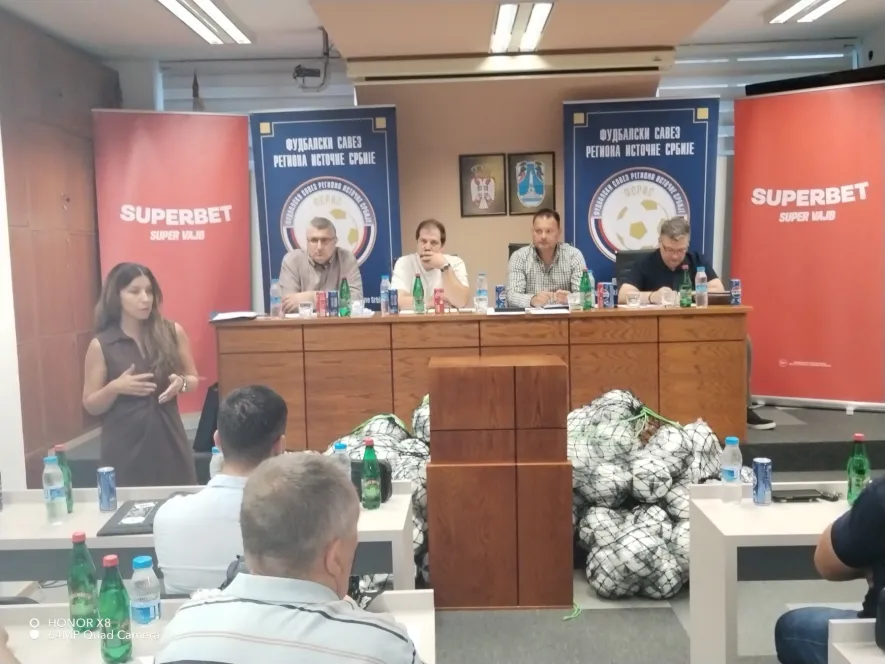Stoprocentni odziv klubova Zone Jug i Srpske lige Istok na redovnim konferencijama pred novu sezonu