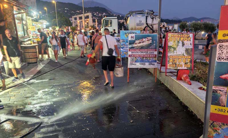 Brzom reakcijom nadležnih sanirano izlivanje fekalija na šetalištu u Sutomoru