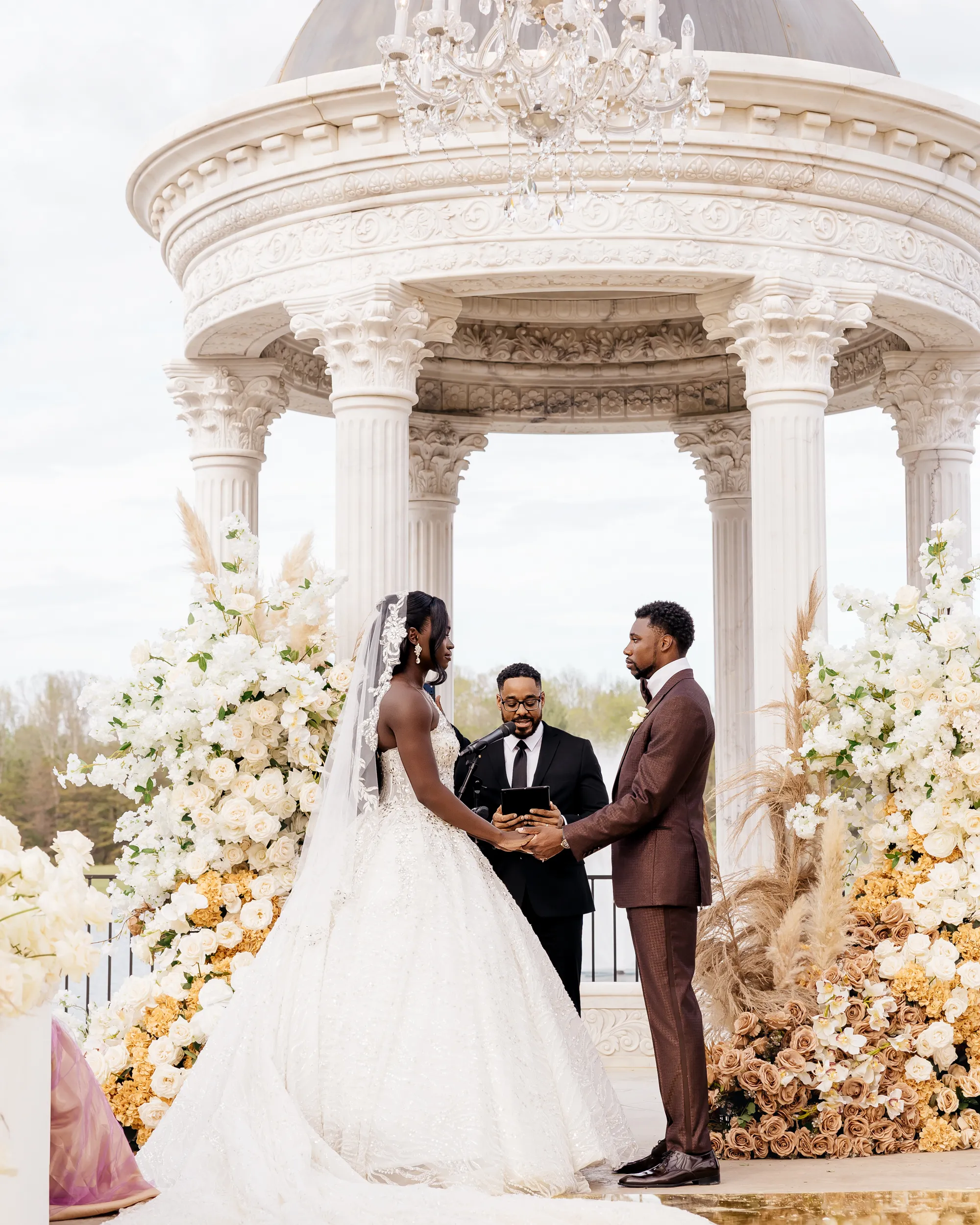 How to Officiate a Wedding for the First Time