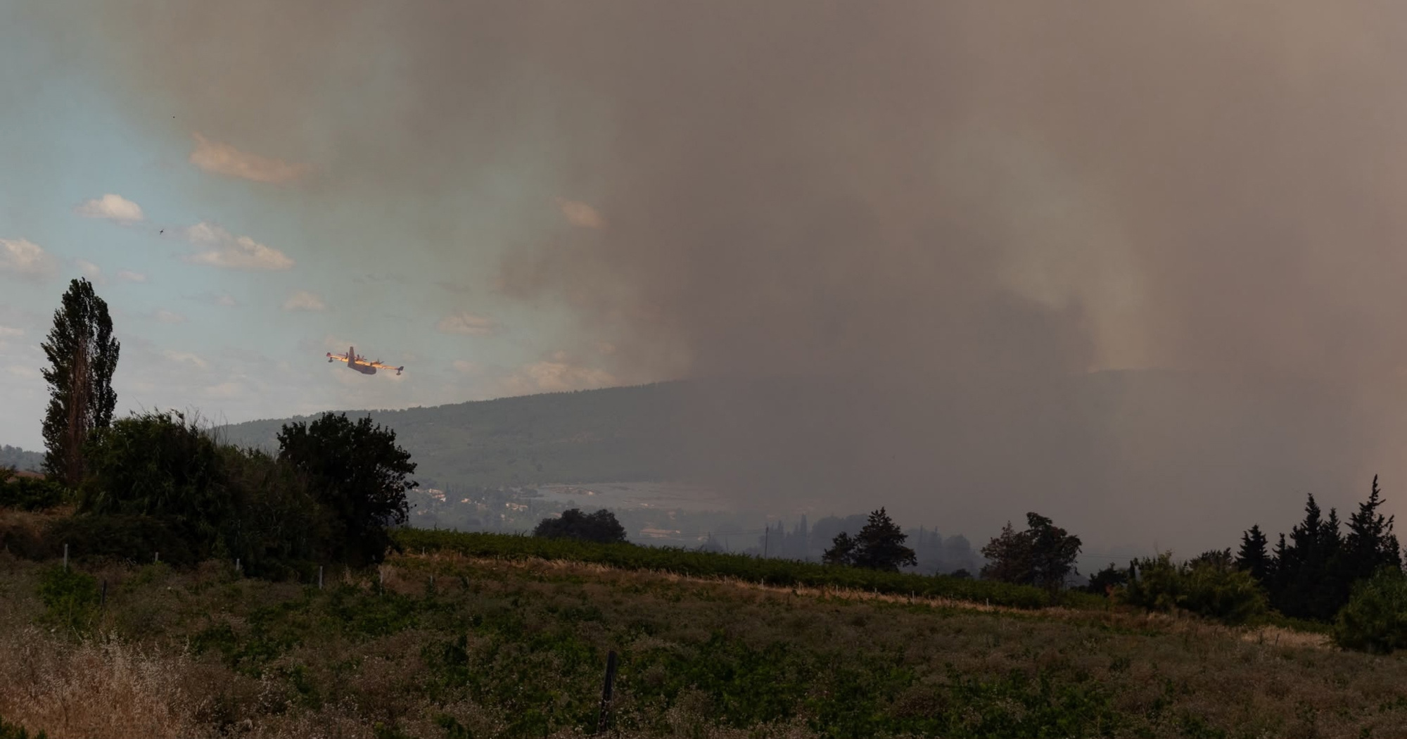 FOTO U Francuskoj nakon toplinskog vala izbili veliki požari