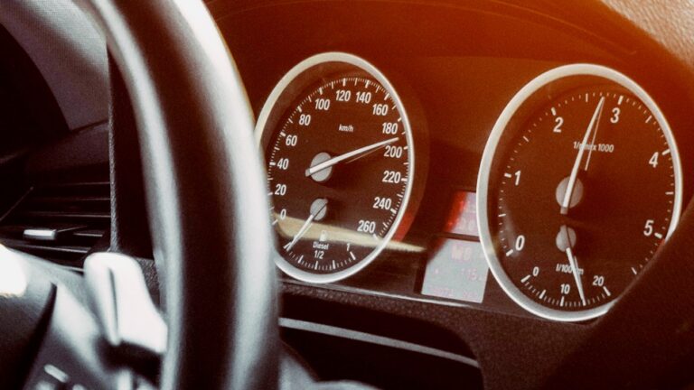 Oprez, policija pojačava nadzorPolicija zaustavila rekordere: Kroz Veleškovec vozio 117, a kroz Dubrovčan 134 km/h