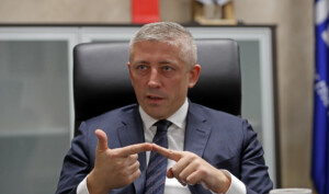 Opasne igre politike i sporta