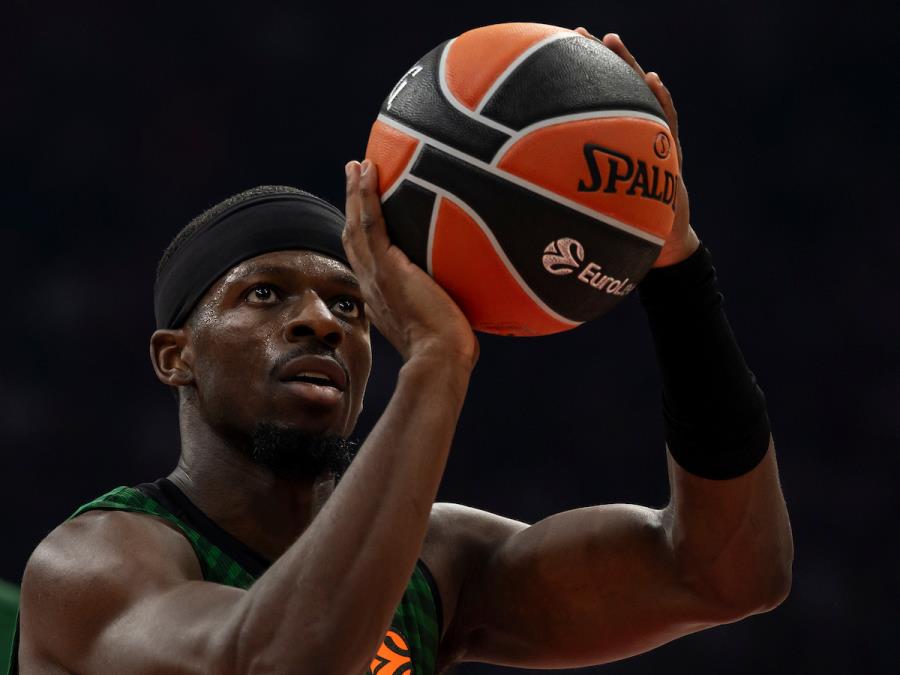 FRANSISKO SKINUO KAPU VEZENKOVU: "Biti drugi u trci za MVP nagradu znači mnogo"