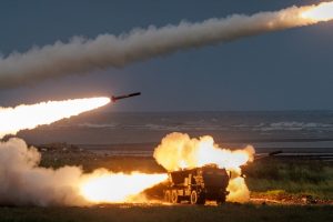 $14 Billion Taiwan Weapons Package Faces Uncertainty Amid US–China Tensions