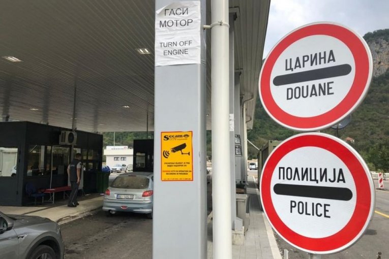 Proverite gde su najveće gužve i čekanja: Apel za vozače - kraj odmora je, ovo su poslednji podaci!