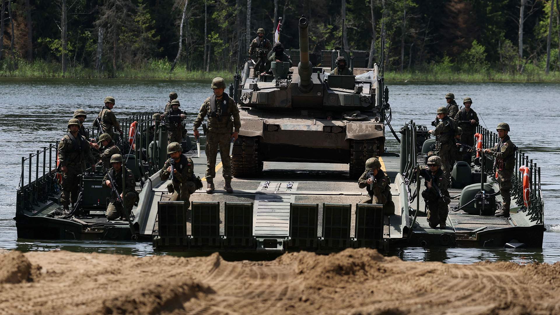 Zapad će Rusiji prepustiti bilo koji deo Ukrajine da bi ostatak pretvorio u vojnu bazu protiv Rusije