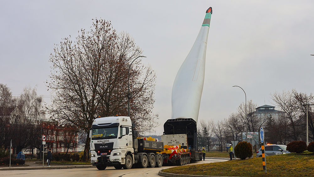 Zbog transporta elise vetrogeneratora danas izmenjen režim saobraćaja u Boru