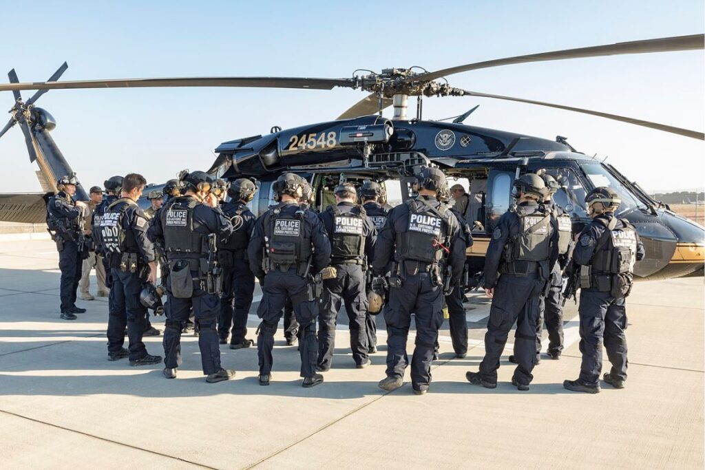 Kako su korporacije u SAD militarizovale policiju