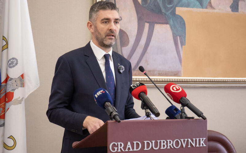 Donesen zakon – na tržištu autotaksi prijevoza u RH svi jednaki