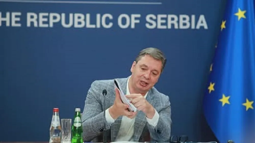 OVAJ POTPUNO ODLEPIO! Vučić pere ruke od NIS-a i svaljuje krivicu na duhove iz 2008