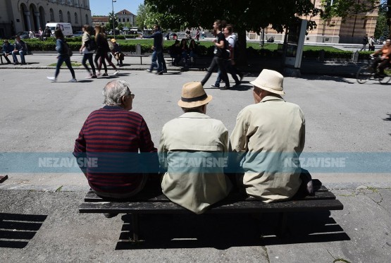 Penzionerima u Republici Srpskoj pomoć u avgustu, od septembra veće penzije