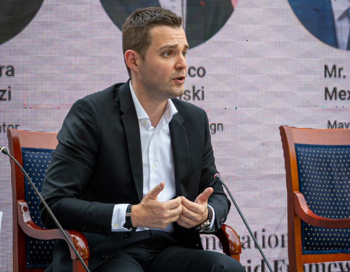 Mucunski: Poveќe luѓe se povikani vo policija za lažnite informacii okolu vodata