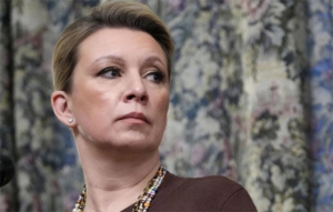 Zaharova mu porača na Makron: Poglednete gi slikite od ubienite deca vo Starobeljsk