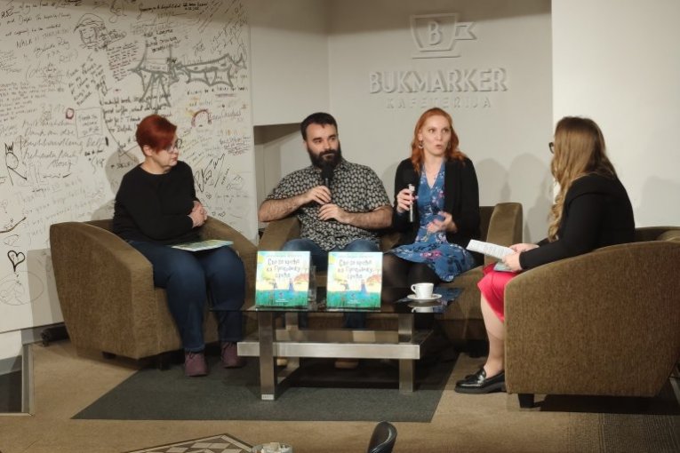 DECA ĆE BITI ODUŠEVLJENA: Promovisana knjiga koja će i odraslima izmamiti osmehe na lica