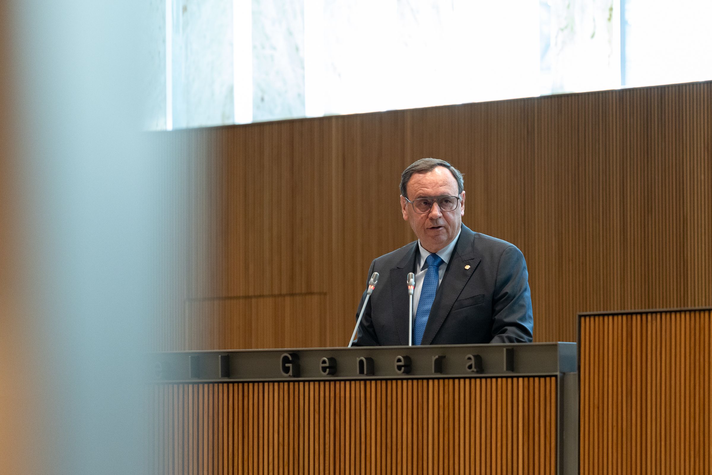 Els "dubtes" sobre l'impacte d'algunes mesures frena la proposta demòcrata per les pensions
