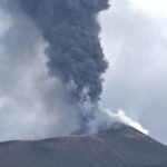 Erupcijata na Etna ja pogodi turističkata sezona: Sicilija pretrpe zagubi od 24 milioni evra