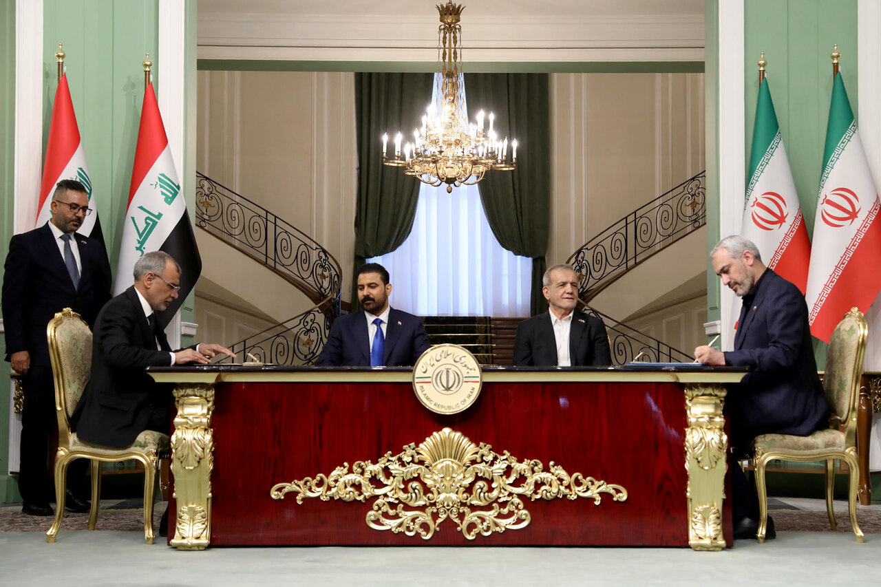 Tehran, Baghdad deepen ties with 4 new agreements amid push for regional security