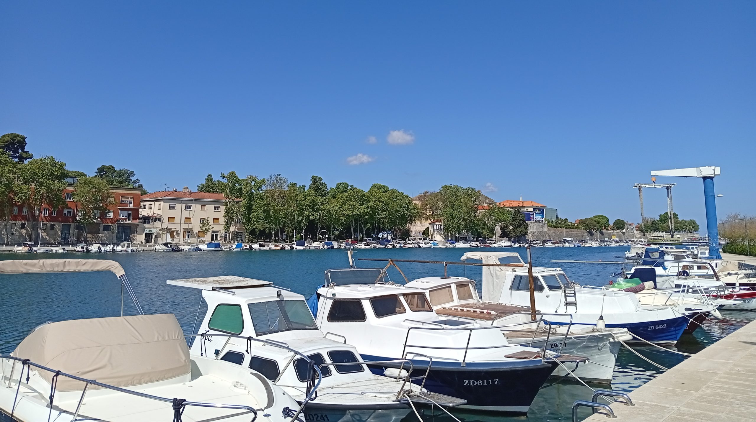 PRETEŽNO VEDRO Ujutro lokalno umjerena bura