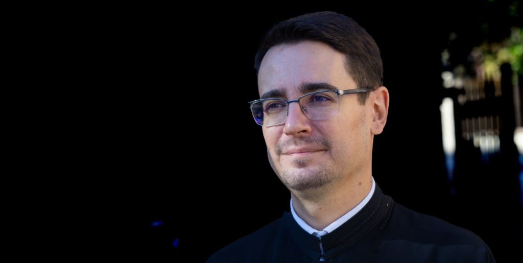 Purtătorul de cuvânt al Patriarhiei Române: Dexonline ar trebui să ne ofere definiții, nu să jignească suburban credința creștină