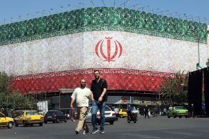 Trump Announces Preliminary US-Iran Agreement to End Conflict, Draws Global Support
