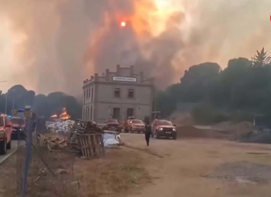 (VIDEO) Najmalku 19.000 luѓe se evakuirani poradi najgolemiot požar vo istorijata na Madrid