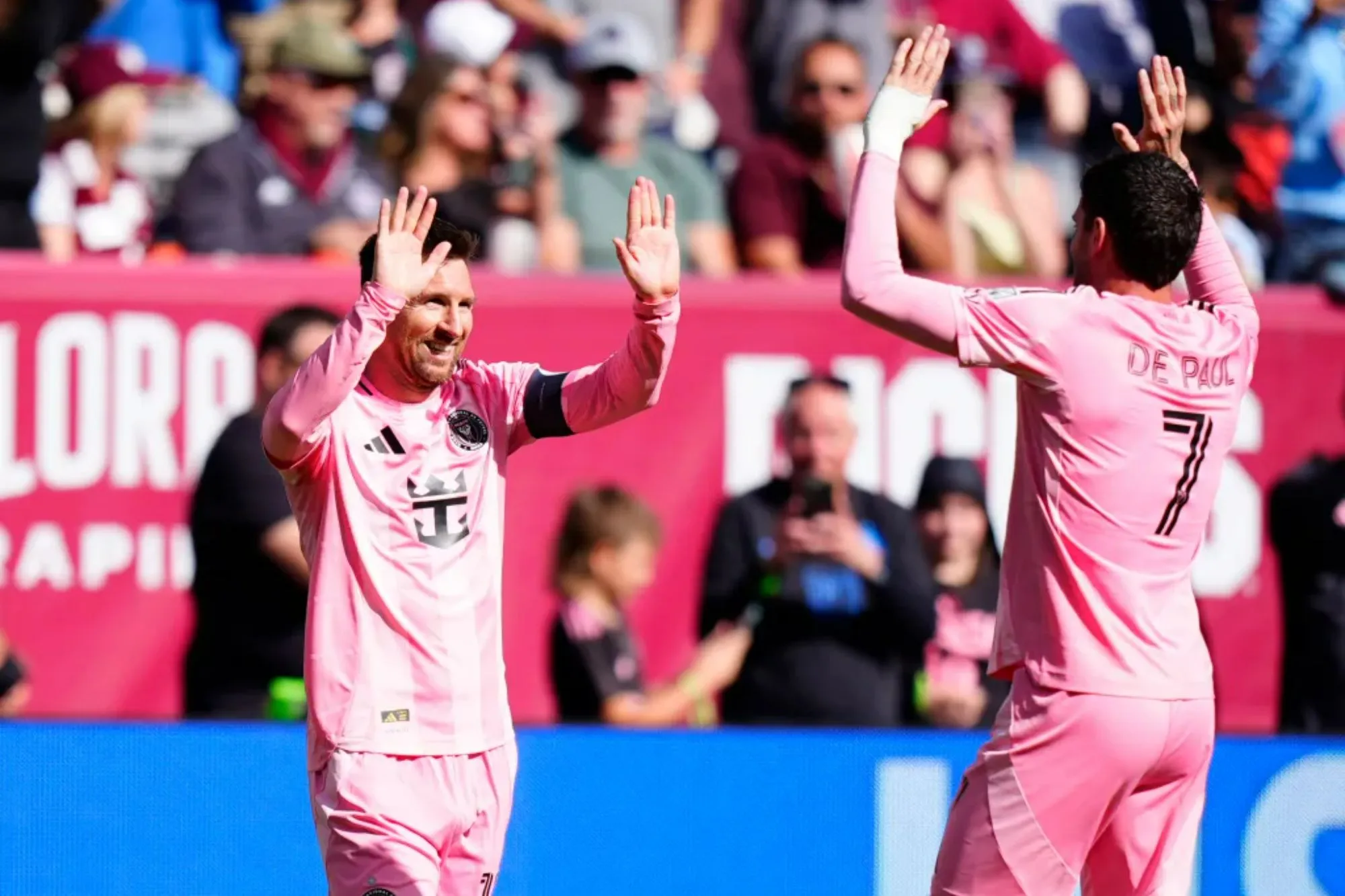 Lionel Messi puts on show in front of one of biggest MLS crowds ever