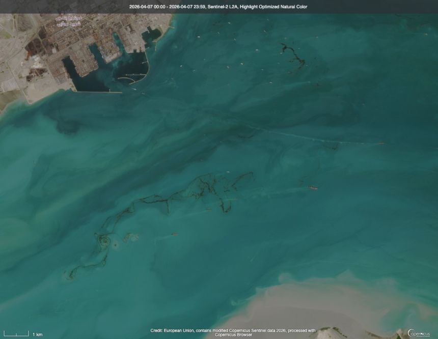 Oil spills from the Iran war are visible from space