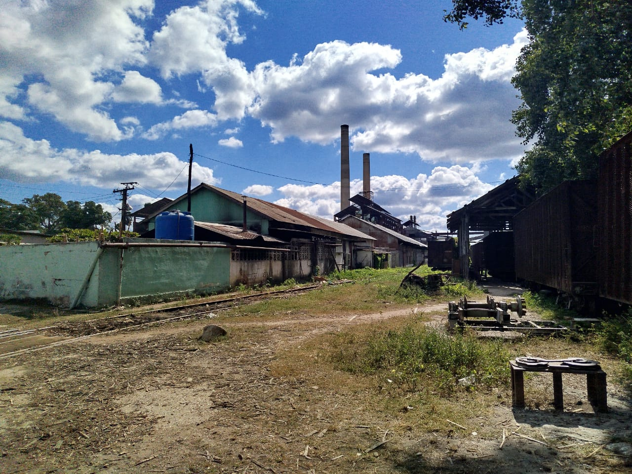 Central azucarero Melanio Hernández, en Tuinucú, Sancti Spíritus, parado desde hace tres semanas.