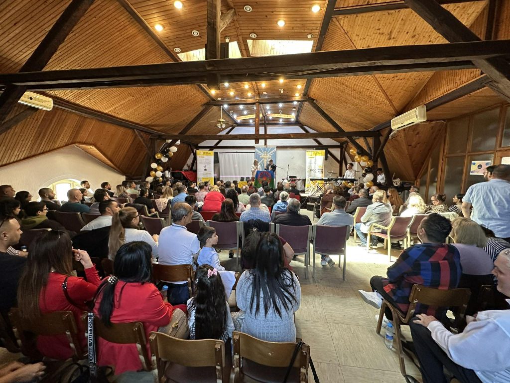 Romske protestantske crkve u Leskovcu danas svečanim bogosluženjima obeležavaju Vaskrs