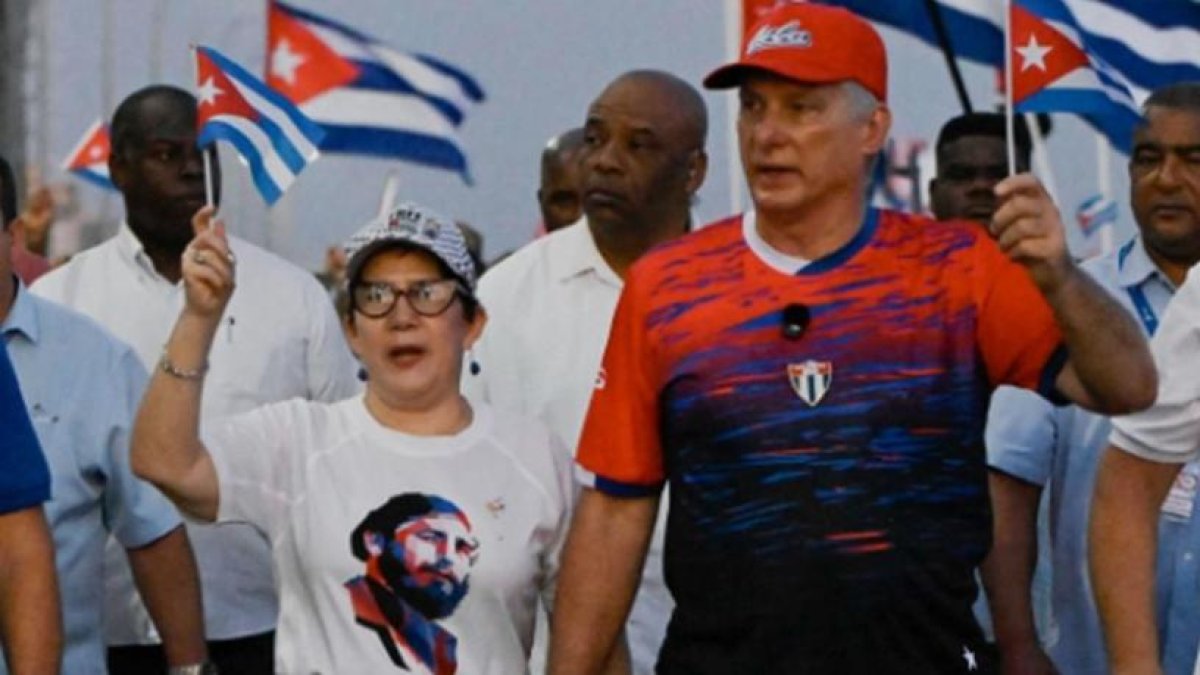 
                Cuba llama crímenes últimas órdenes EU
            