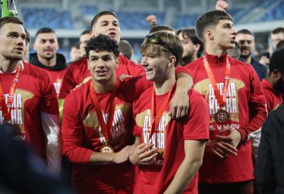 Fudbaleri Crvene zvezde doputovali na pripreme u Austriju