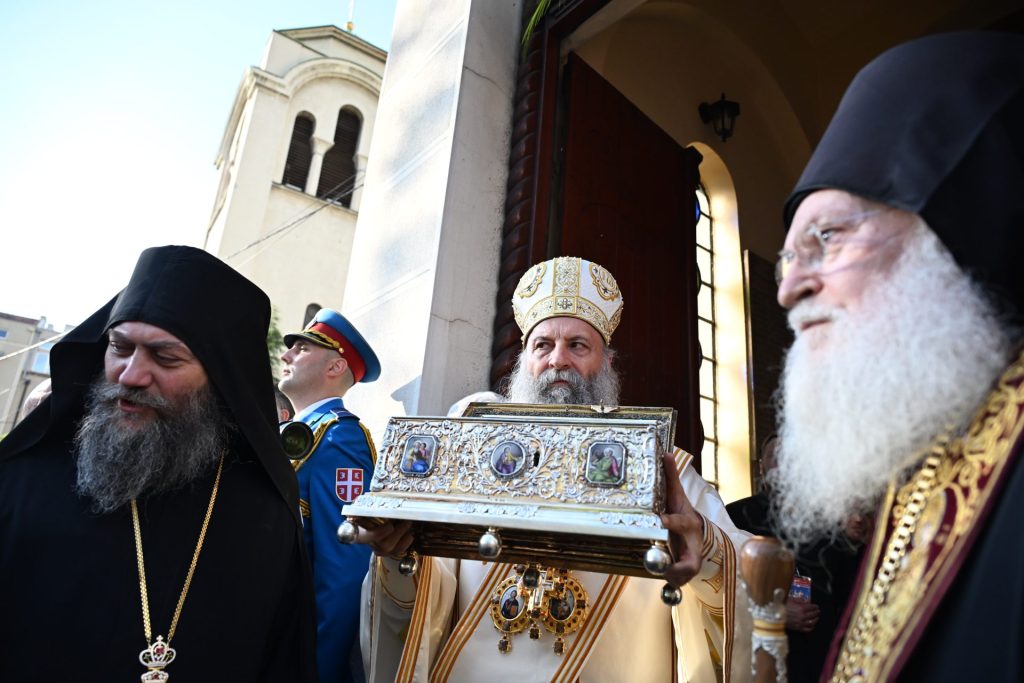 Патријарх Порфирије: Сећање на пострадале Србе у Средњем Подрињу и Бирчу темељ мира међу људима