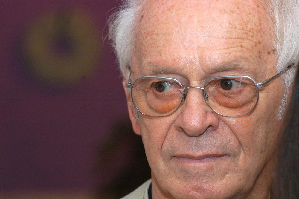 Evo zašto Nikola Simić zaista nije imao imao biološku decu: Kažu da je voleo 48 godina mlađu, pred smrt mu brat otkriva tajnu koja mu je promenila život