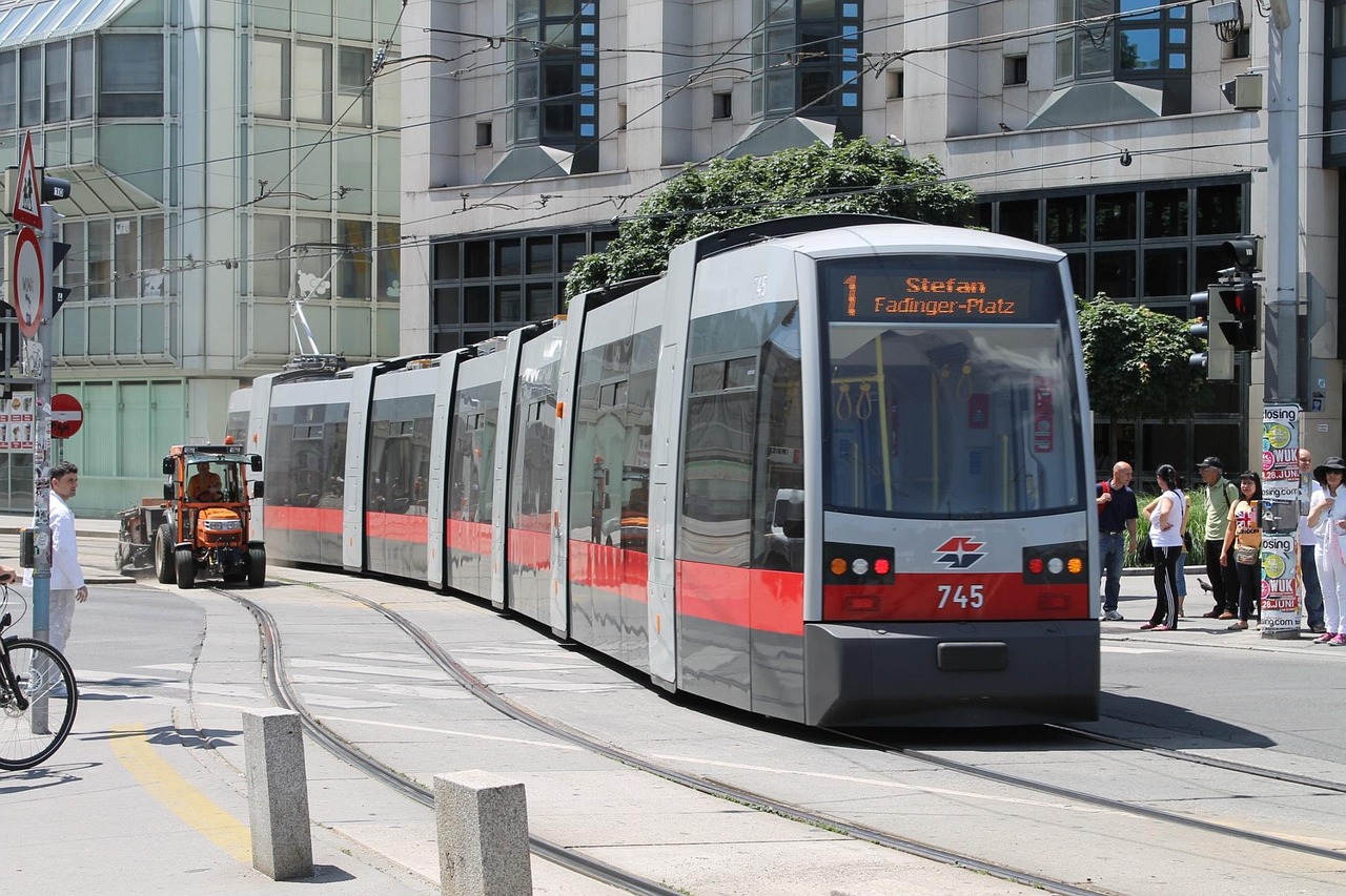 Biciklistu udario tramvaj u Beču
