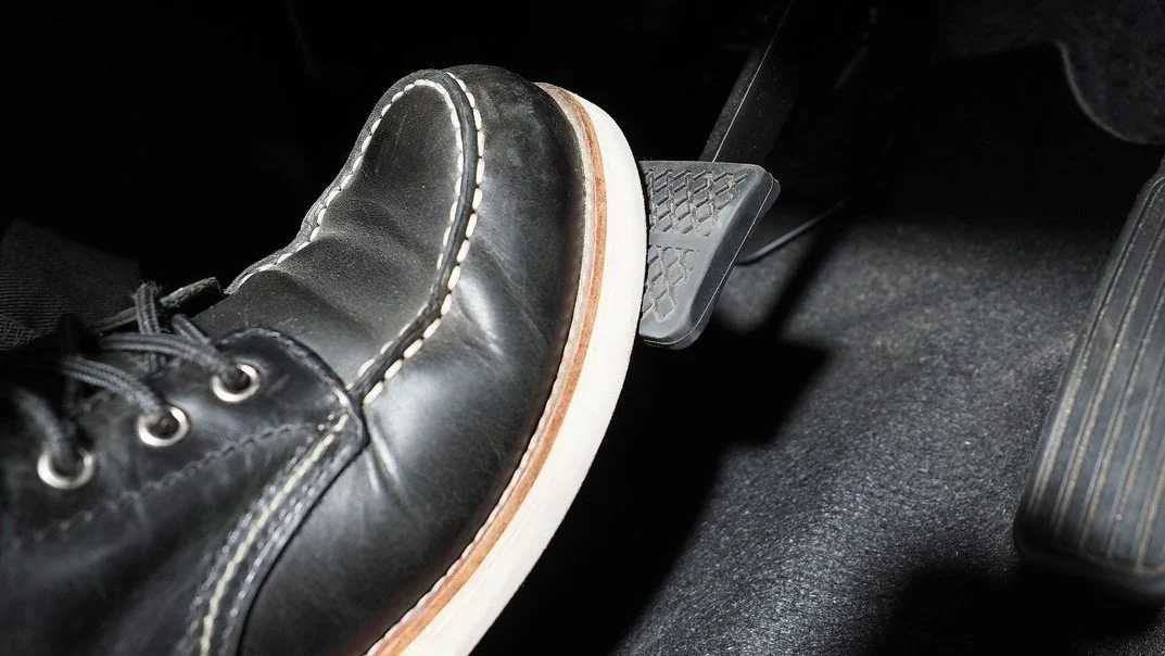 Dobro je znati: Nakon oštrog kočenja podignite nogu sa papučice kočnice