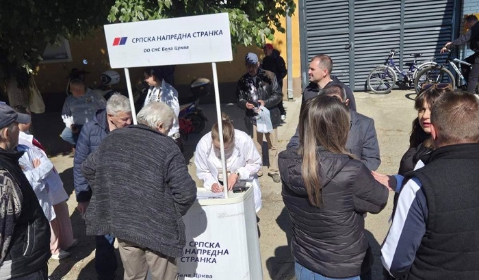 Svakodnevne aktivnosti SNS Bela Crkva: Poštovanje za najstarije, uređenja igrališta za najmlađe