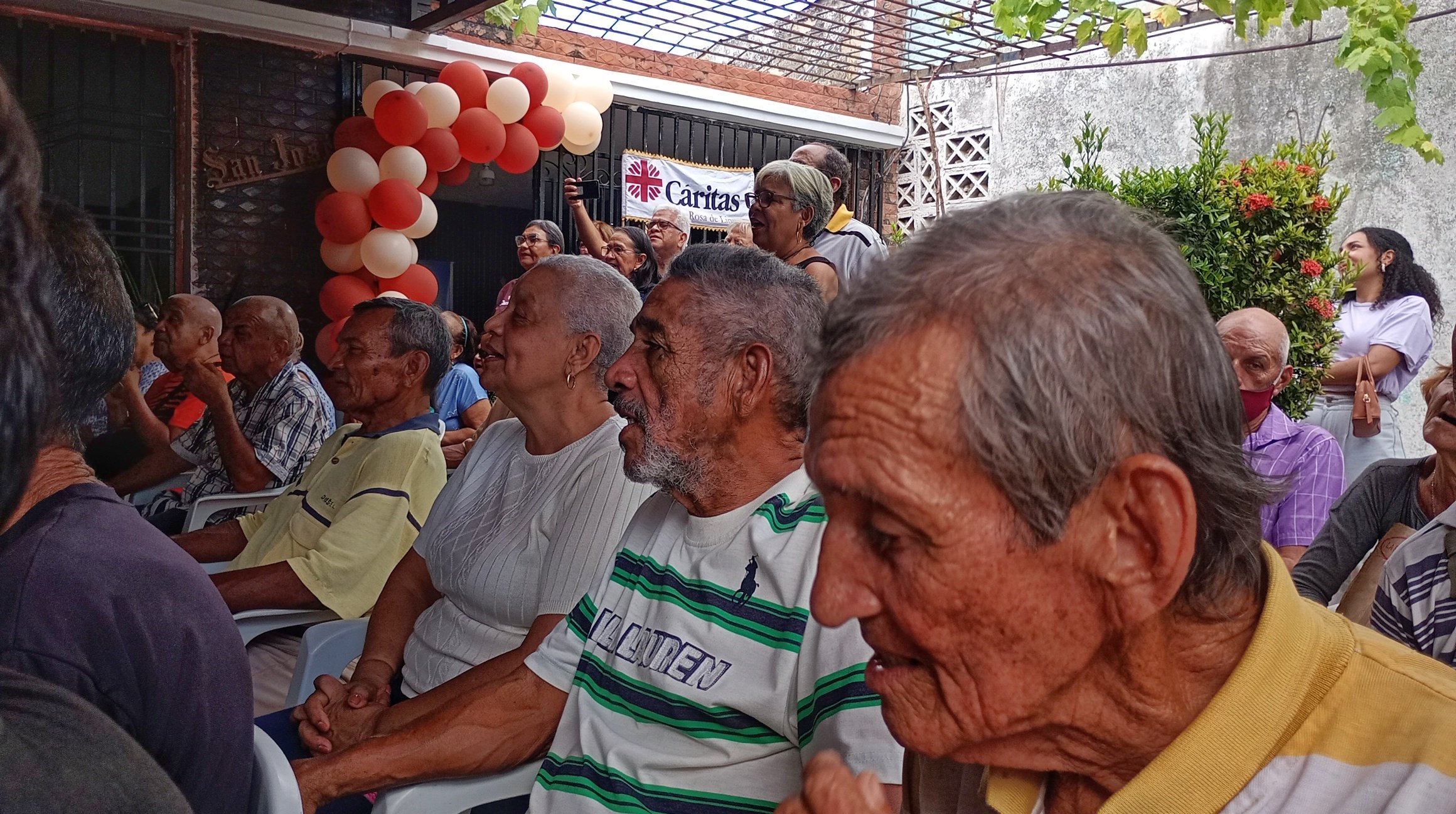 Abuelos de Santa Rosa en Carúpano cuentan con un espacio de atención en la Cáritas parroquial