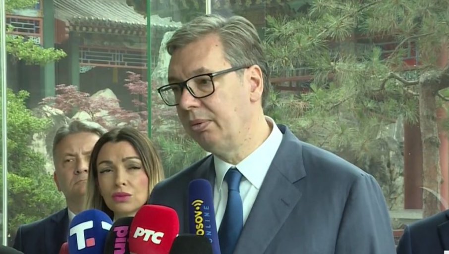 "KINESKI TURISTI ŽELE DA UPOZNAJU SRBIJU" Vučić: Svake godine sve više posetilaca stiže u našu zemlju