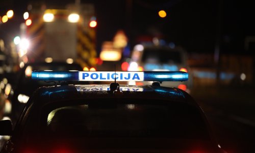 Zbog prometne nesreće na A1 u smjeru mora prekinut promet
