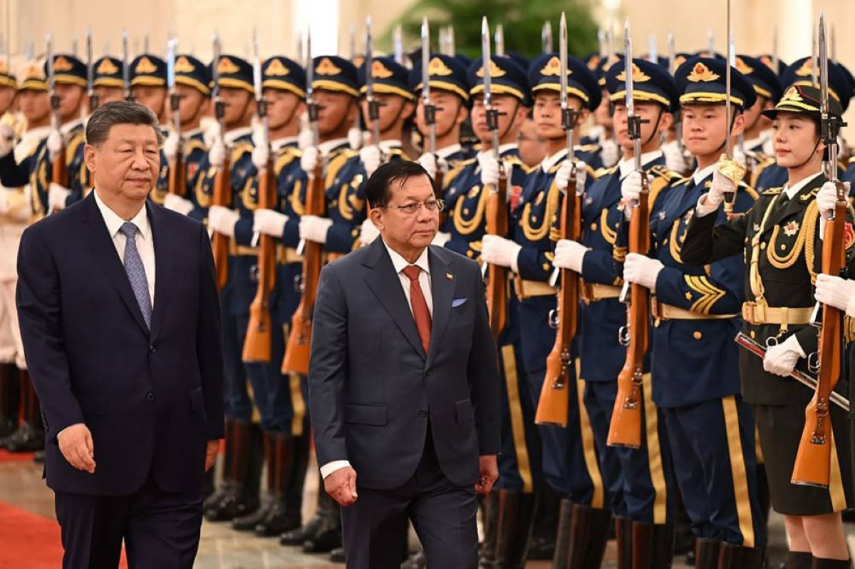 China's Xi backs Myanmar's president as two leaders meet in Beijing