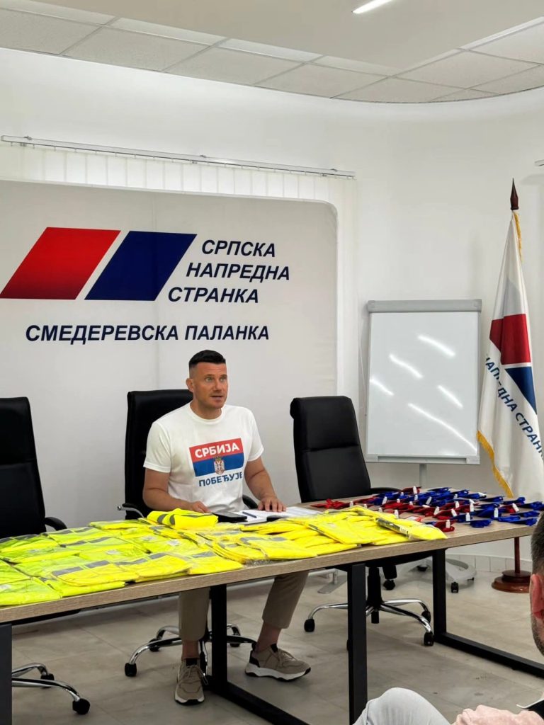 PREKO HILJADU PALANČANA SUTRA NA VELIKOM NARODNOM SKUPU U BEOGRADU