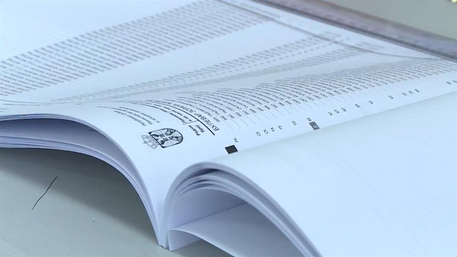 Dok se o datumu izbora nagađa, birački spisak na testu: Kakve su nepravilnosti uočene?