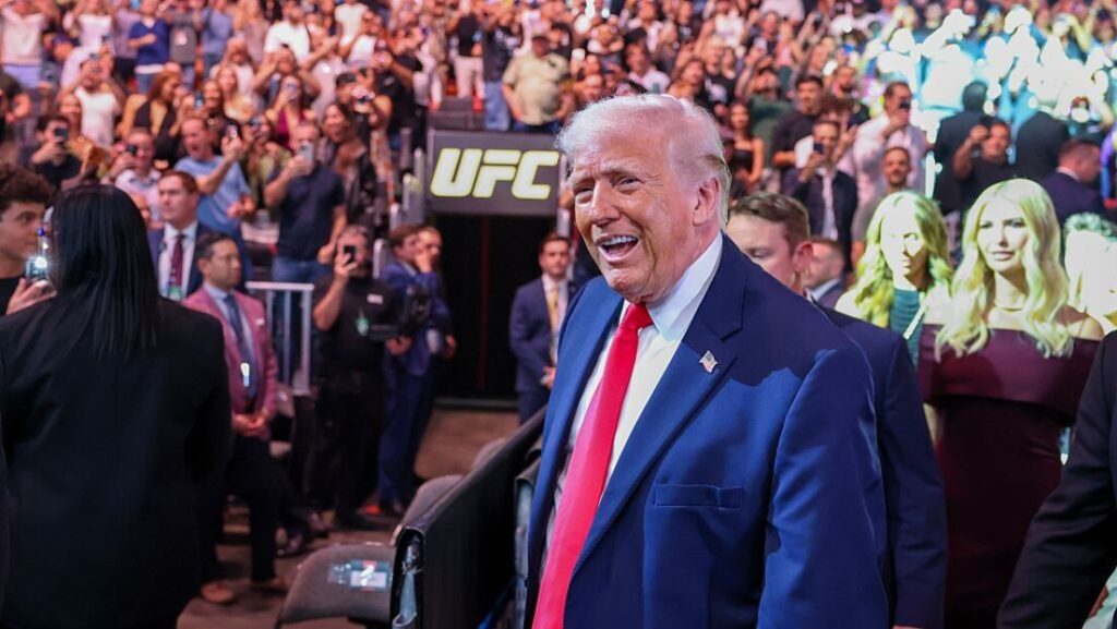 Teoriјa ludaka: Strateška psihoza u Vašingtonu