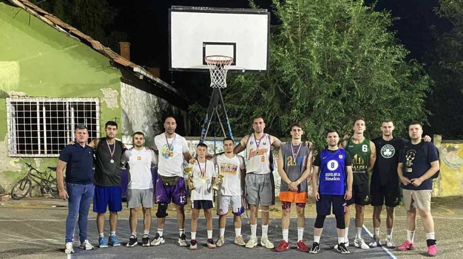 Završen tradicionalni turnir u basketu u Brestovcu: „Prolaz kafe“ iz Leskovca osvojio prvo mesto