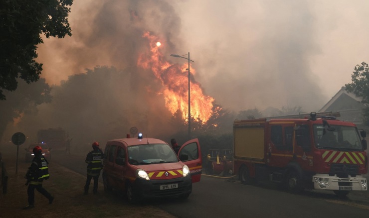 Zbog požara evakuacije u Francuskoj, izvanredno stanje u Španjolskoj