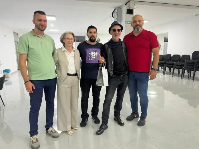 Zvornik: Jovo i Gordana — od iste školske klupe do iste zbornice, a sada zajedno u penziju