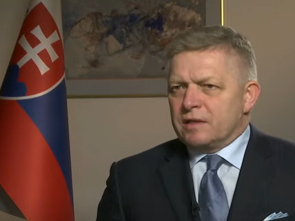 Fico: Rusi kleče samo kad zavezuјu pertle