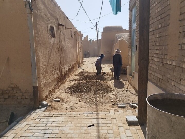 Restoration of historical alleyways begins in Abarkuh